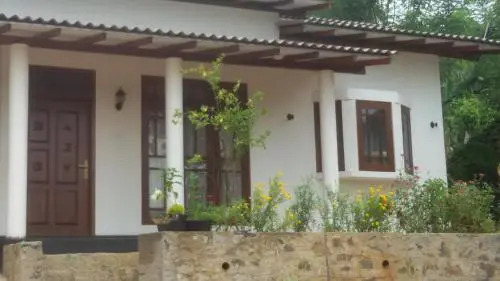 Minara Guest House
