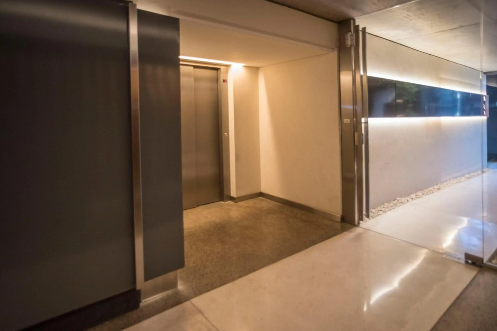 Grid Suites Charcas