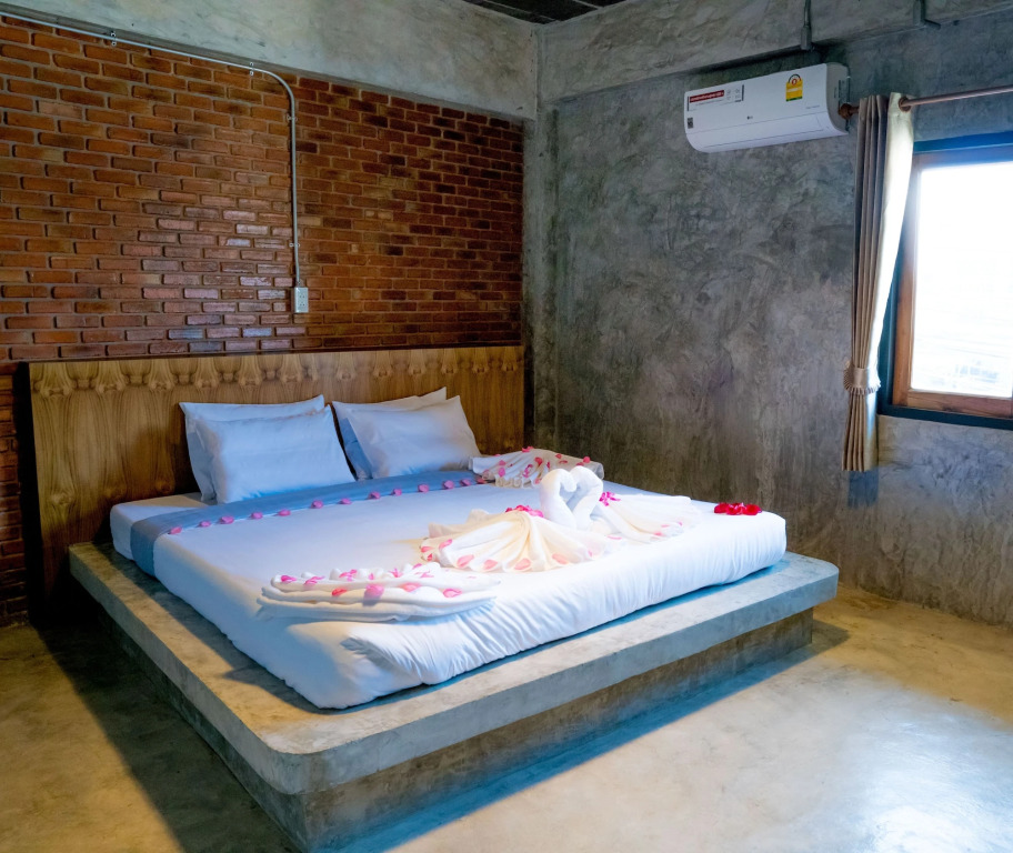 Ton Fang Hotel