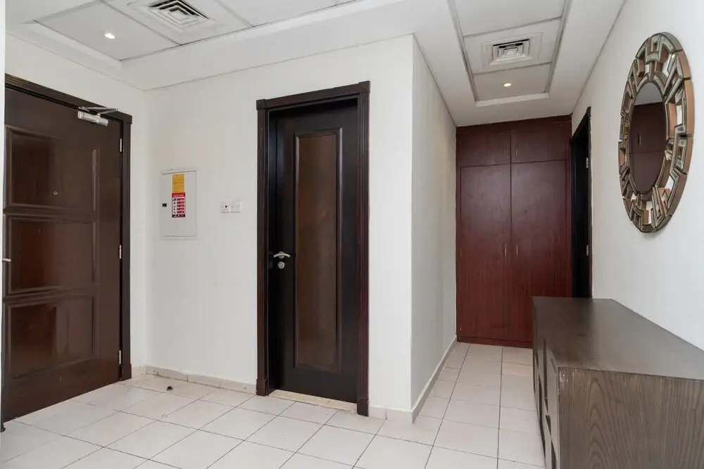 Lux BnB 1BD Discovery Gardens