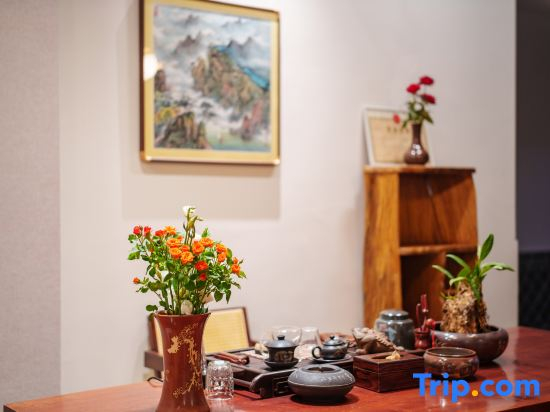 Jianshui Shaokang Zitao Chinese Inn (Zitao Street)