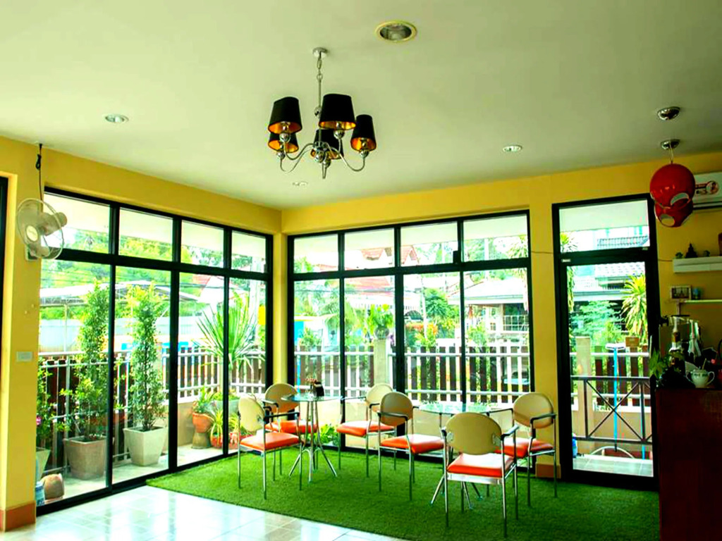 Yamjan Place