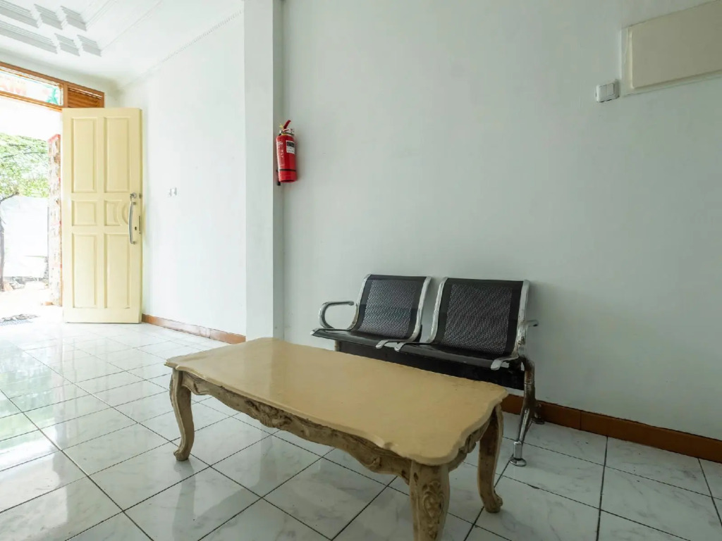 1285 Wisma Marliando