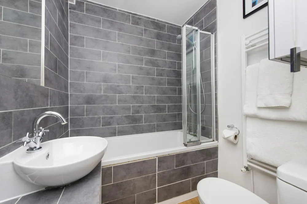 Stunning 2BR Victorian Flat In Vauxhall