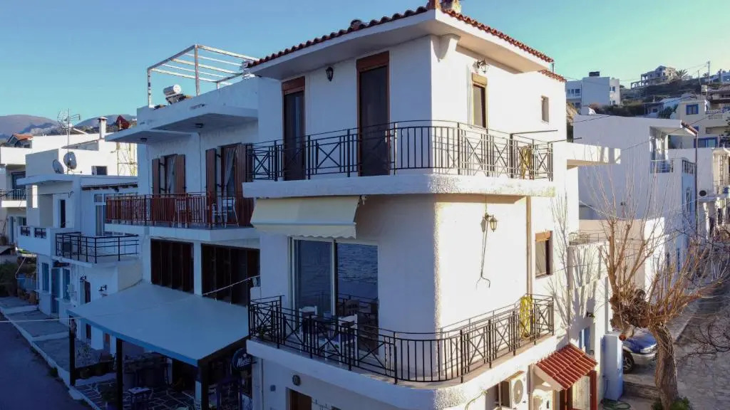 The Island House By Plakalona Villas & Apartments