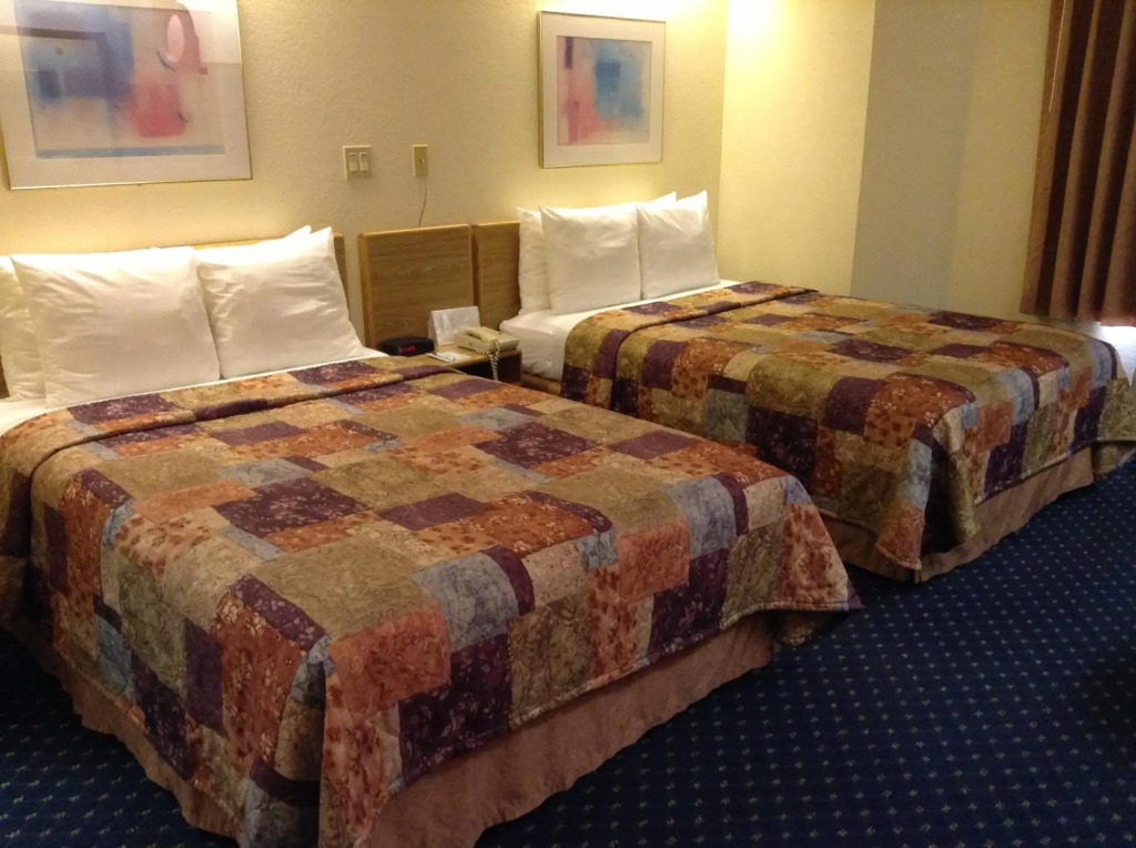 Econo Lodge Denver International Airport