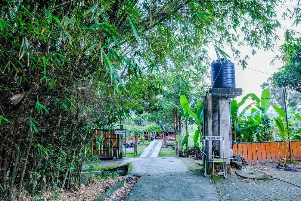 Pondok Daun D Martin Mitra RedDoorz near UMY
