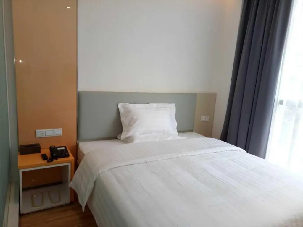 7Days Inn Chongqing Banan Yudong Pedestrian Street Duhuili Branch