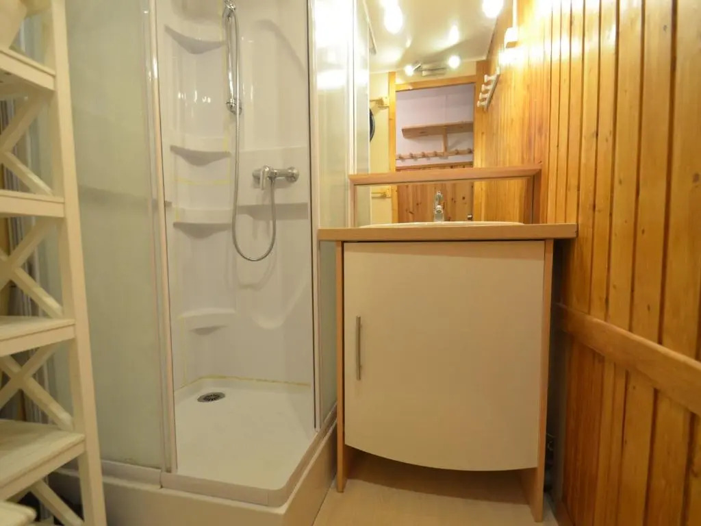 Appartement Les Menuires, 1 pièce, 4 personnes - FR-1-452-262