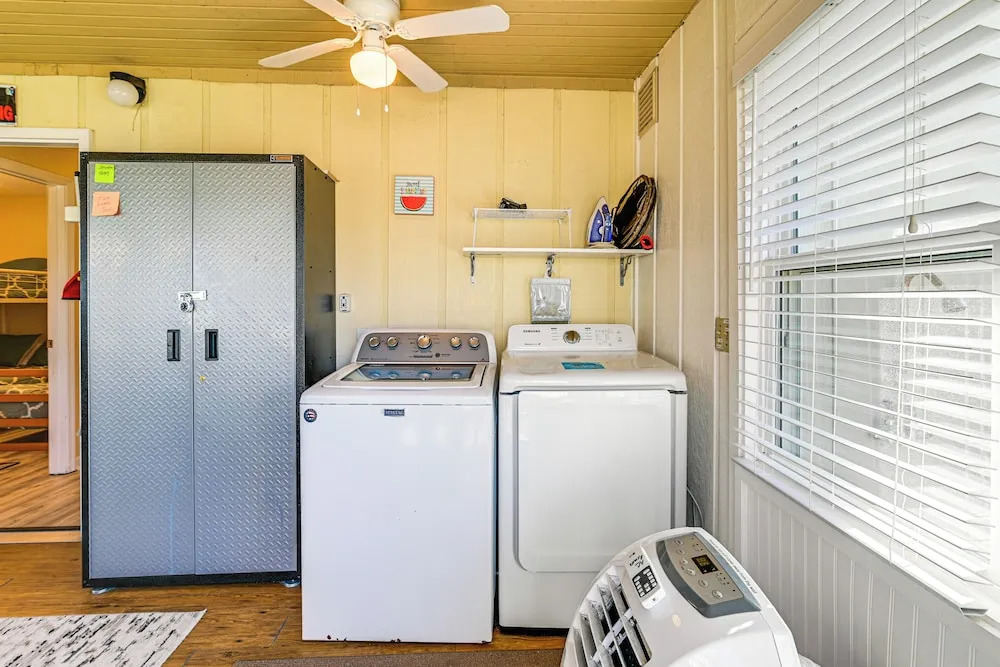 Walk to Ocean: Lovely Myrtle Beach Getaway
