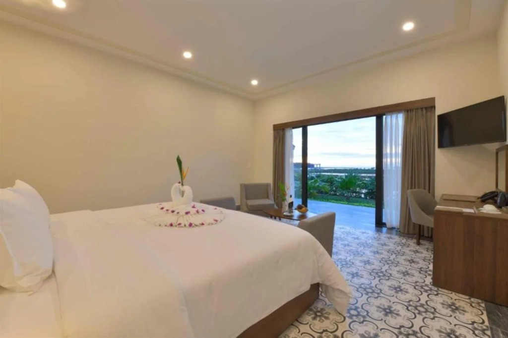 Cocoland River & Beach Resort
