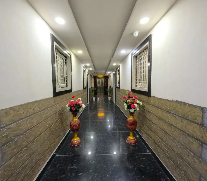 Hotel Sweta Villa & Banquet Hall