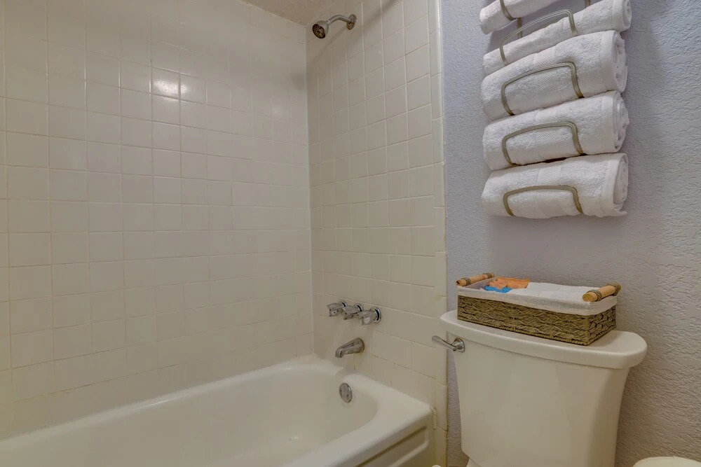 Gainesville Condo w/ Patio, 2 Mi to UF Campus!