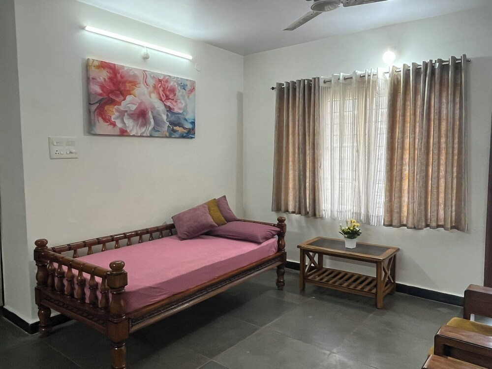 Premium 2BHK• Clean & Central • Walk to IT Hub