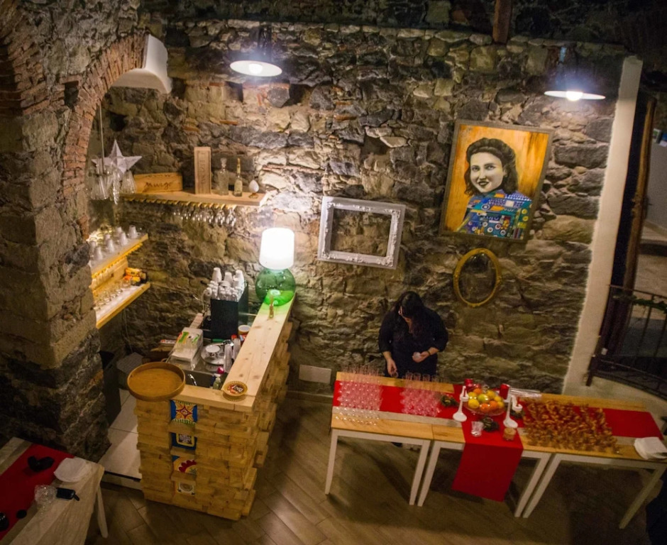 Cento Tari Guest House