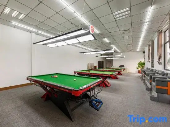 Vienna Classic Hotel (Fuzhou Changle Langqiao Hotel)