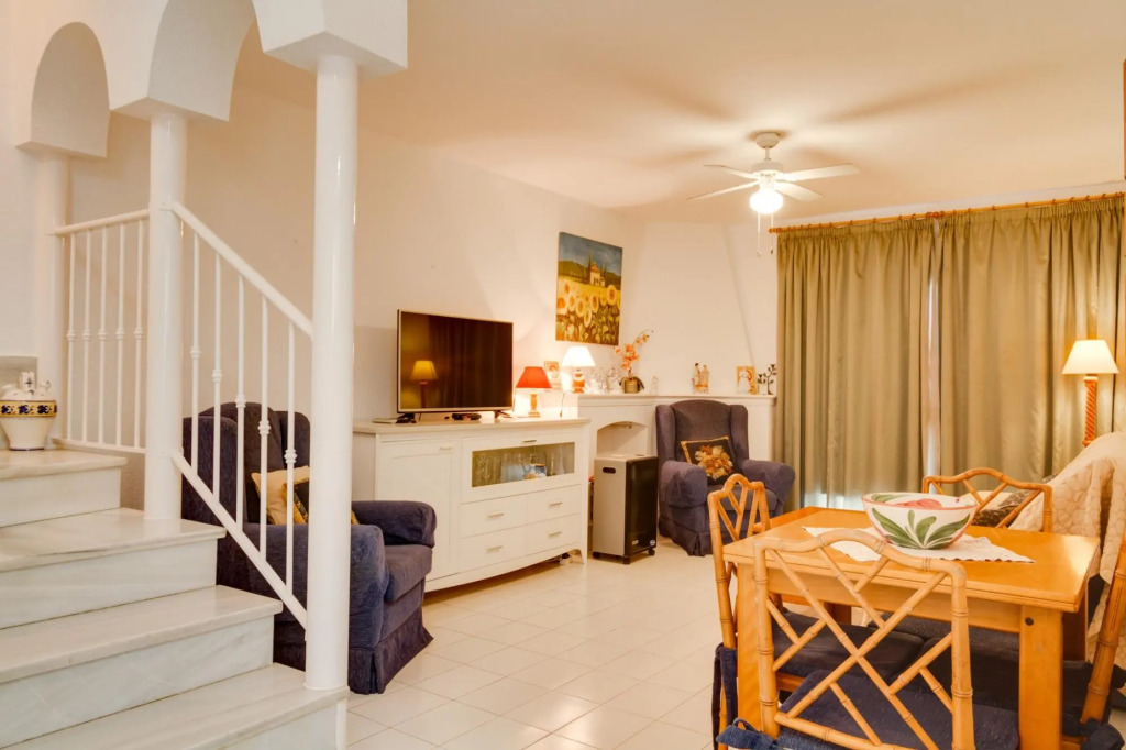 Los Pinos 25 Villas Casasol