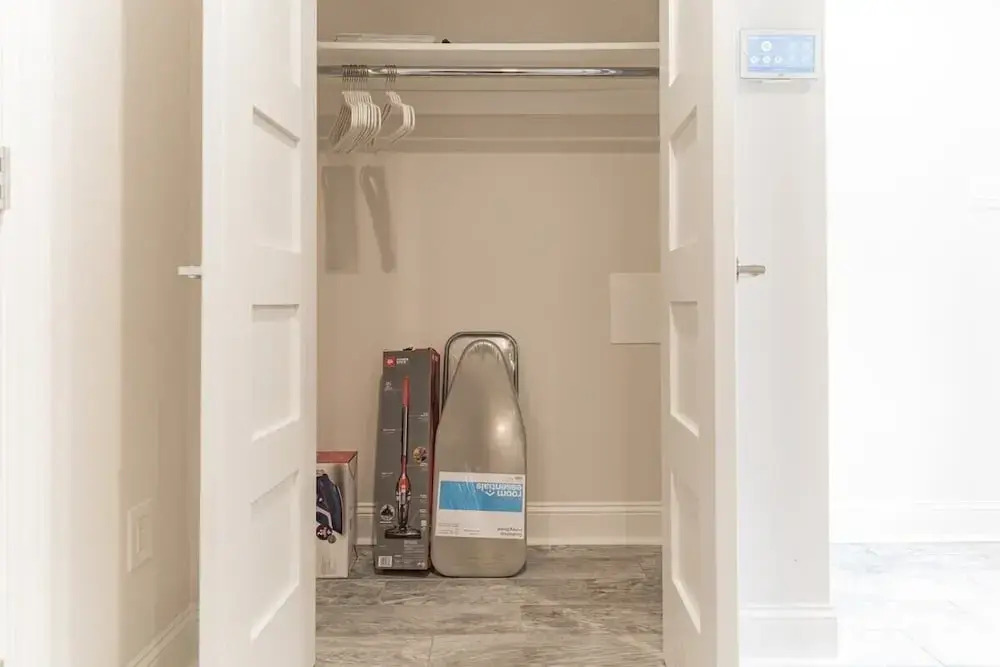Lovely English Basement Apartment in Washington DC