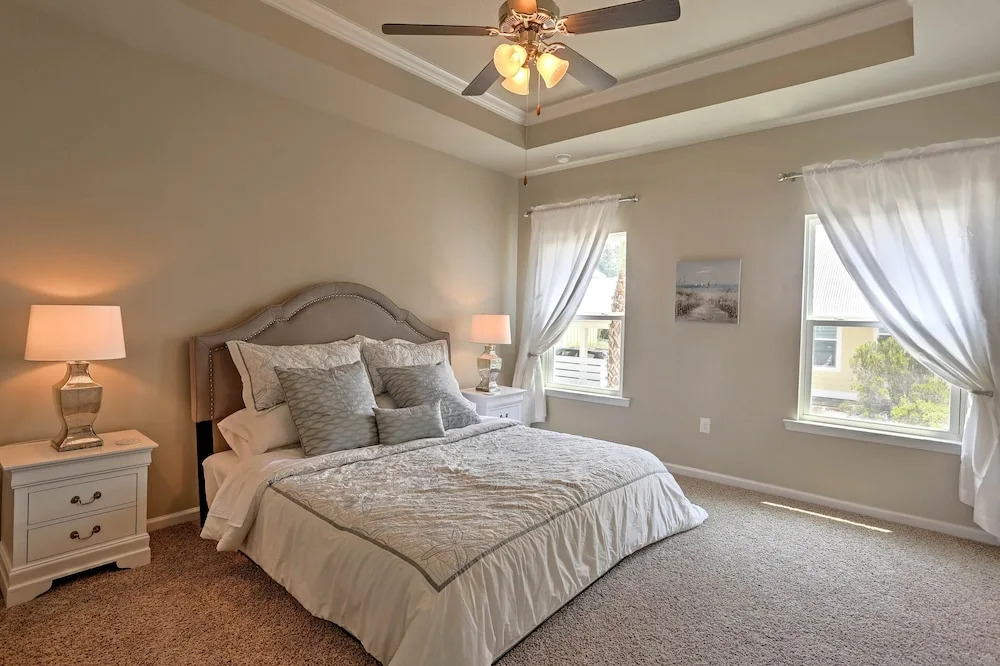 Port St Joe Beach House w/ Pool Access!