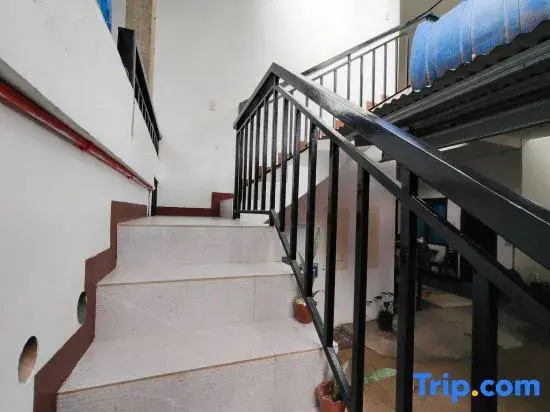 Love Vega Hometel El Nido near Beach
