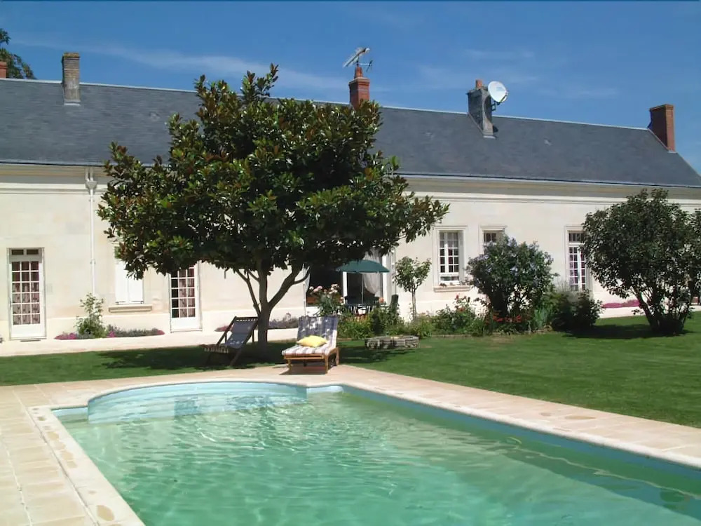 Le Clos de La Chapelle - Gîte Les Glycines