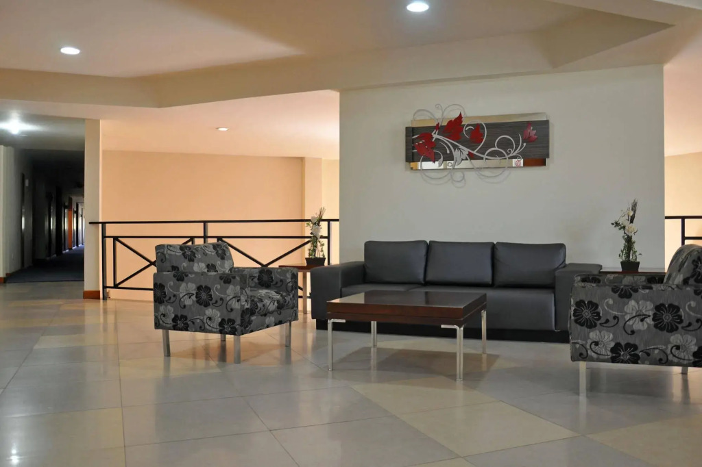 Giorni Hotel Boulevard