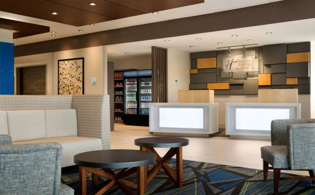 Holiday Inn Express & Suites Omaha Downtown - Old Market by IHG