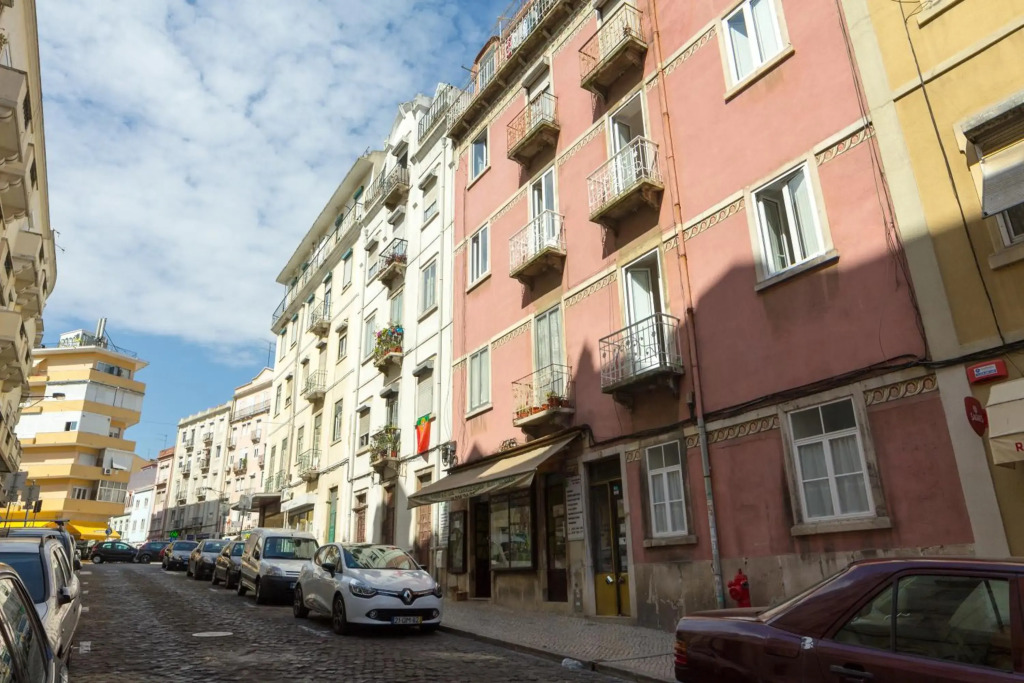 Lisbon heart 1-cozy Flat-Family Friendly