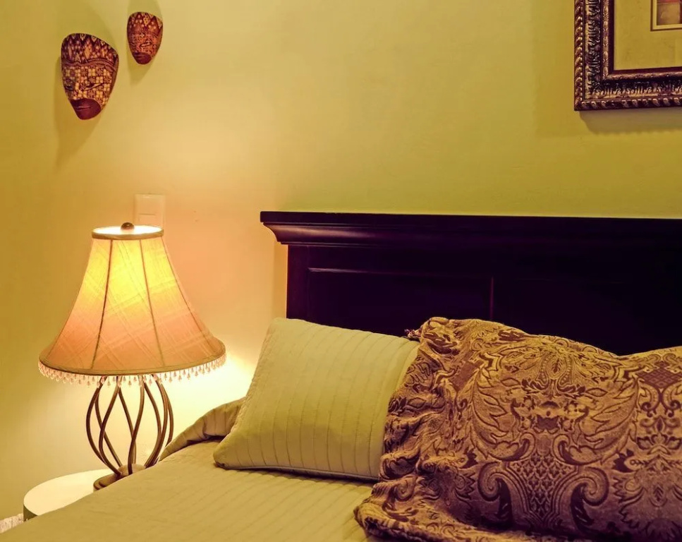 Ochenta Y Dos Bed & Breakfast & Spa