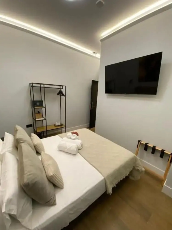Ventura Luxury