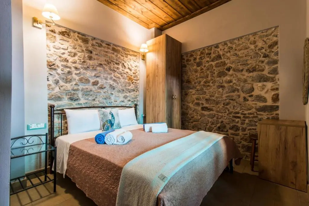 iole boutique house