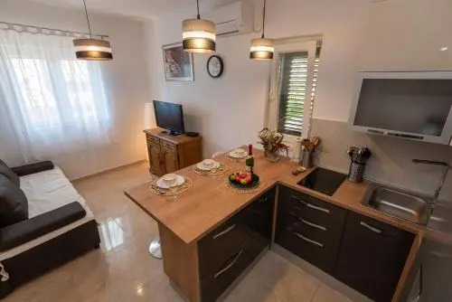 Apartman Tribunj