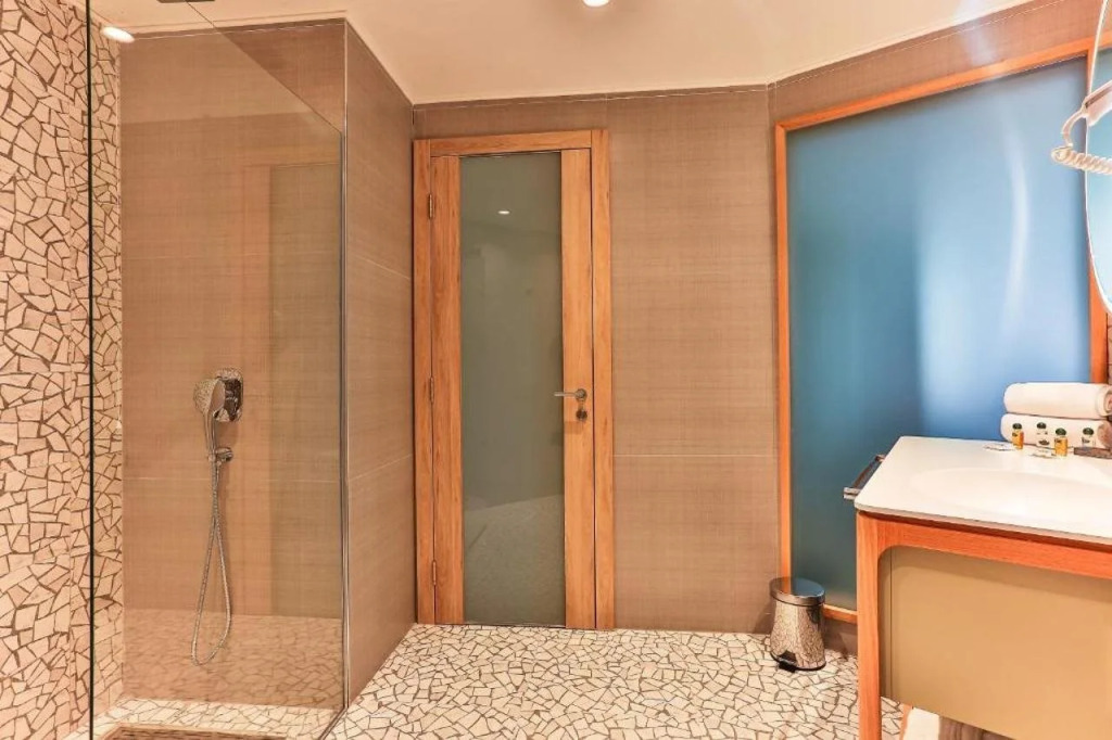 Carine Hotel Centar