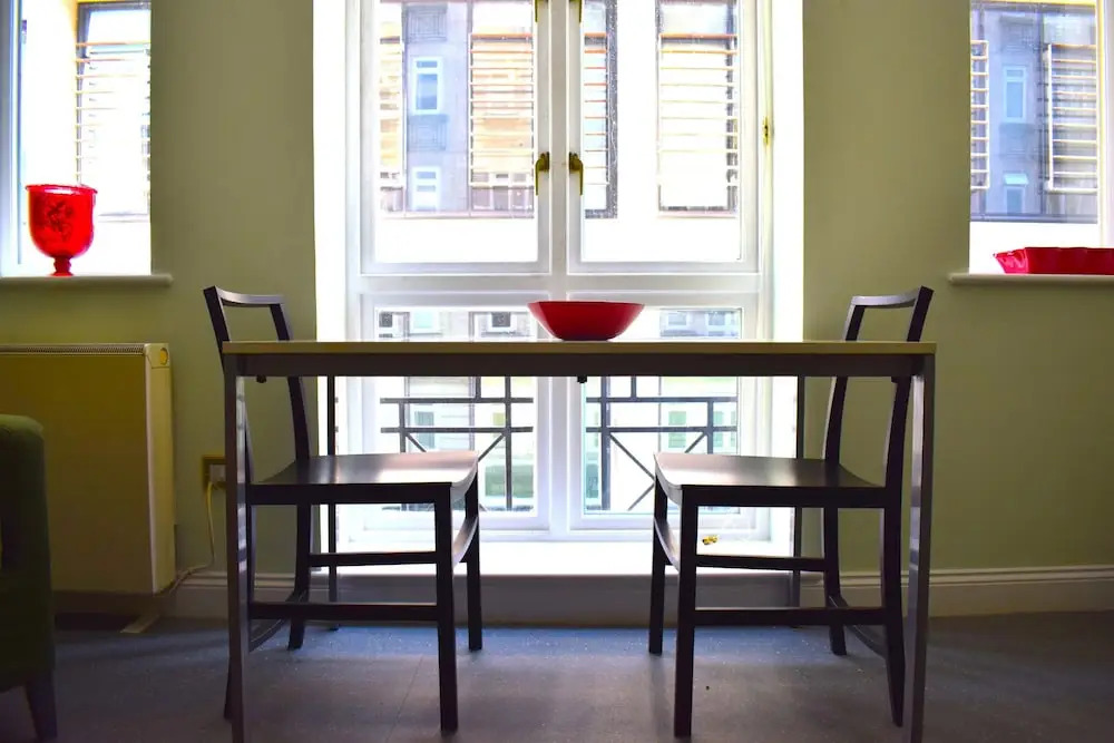 Central London Spacious 1 Bedroom Flat