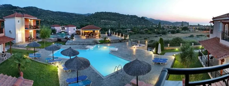 YAKINTHOS GARDEN