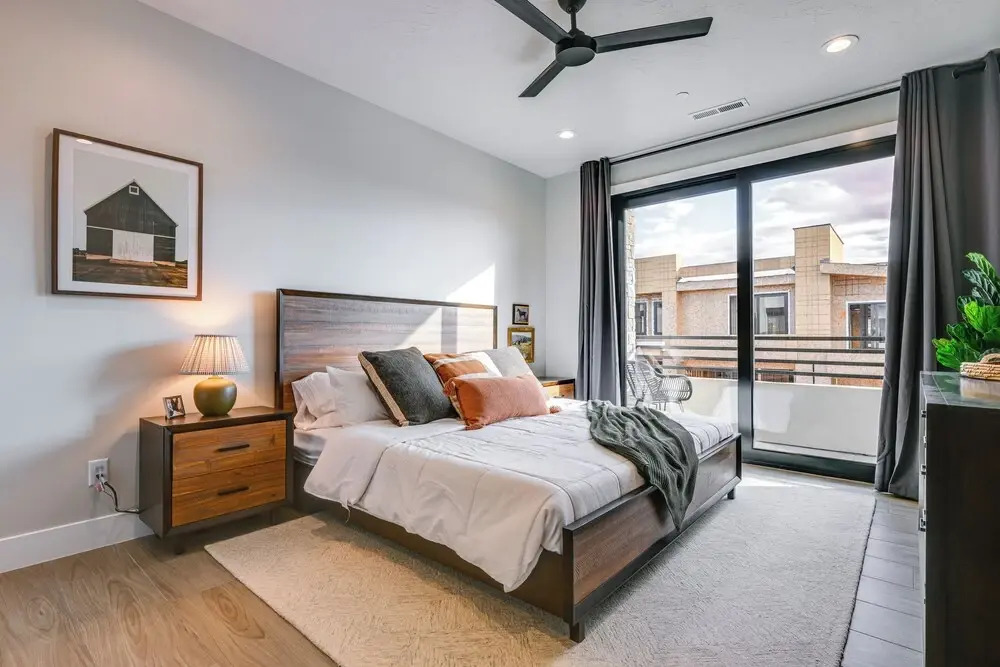 4 Mi to Sand Hollow State Park: Hurricane Townhome