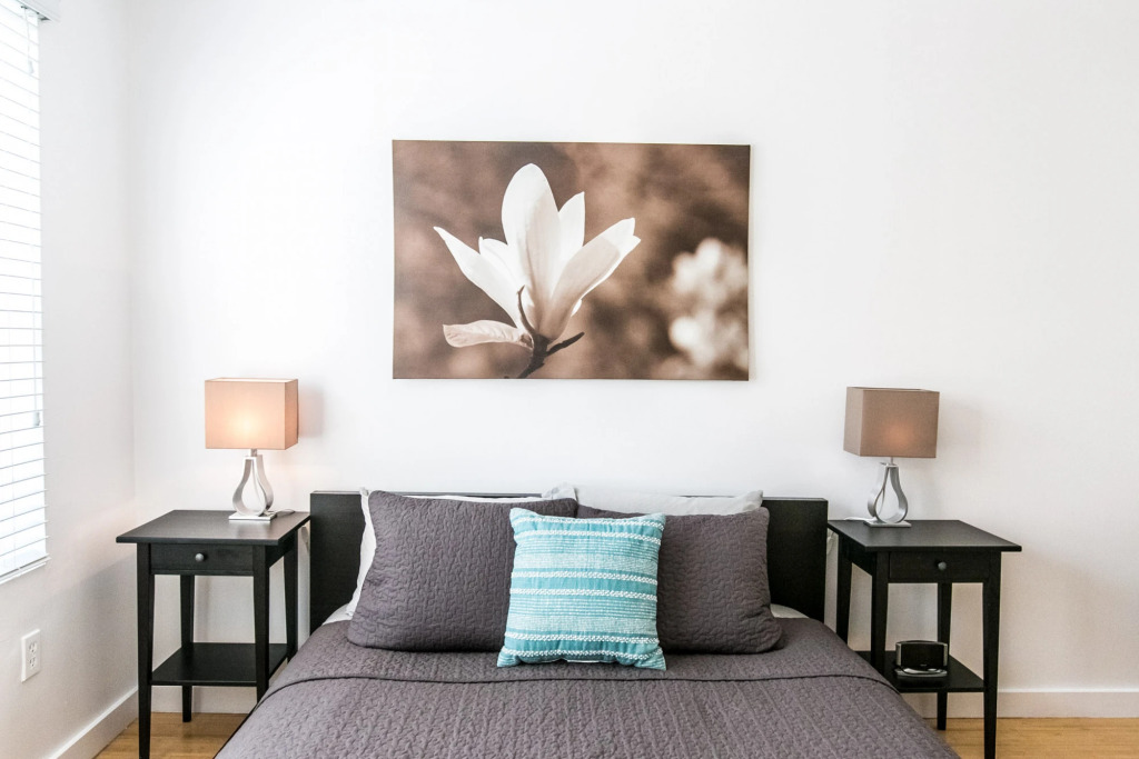 Gorgeous & Perfectly Located Apartment Sleeps 5 in the Heart of South Beach!!!
