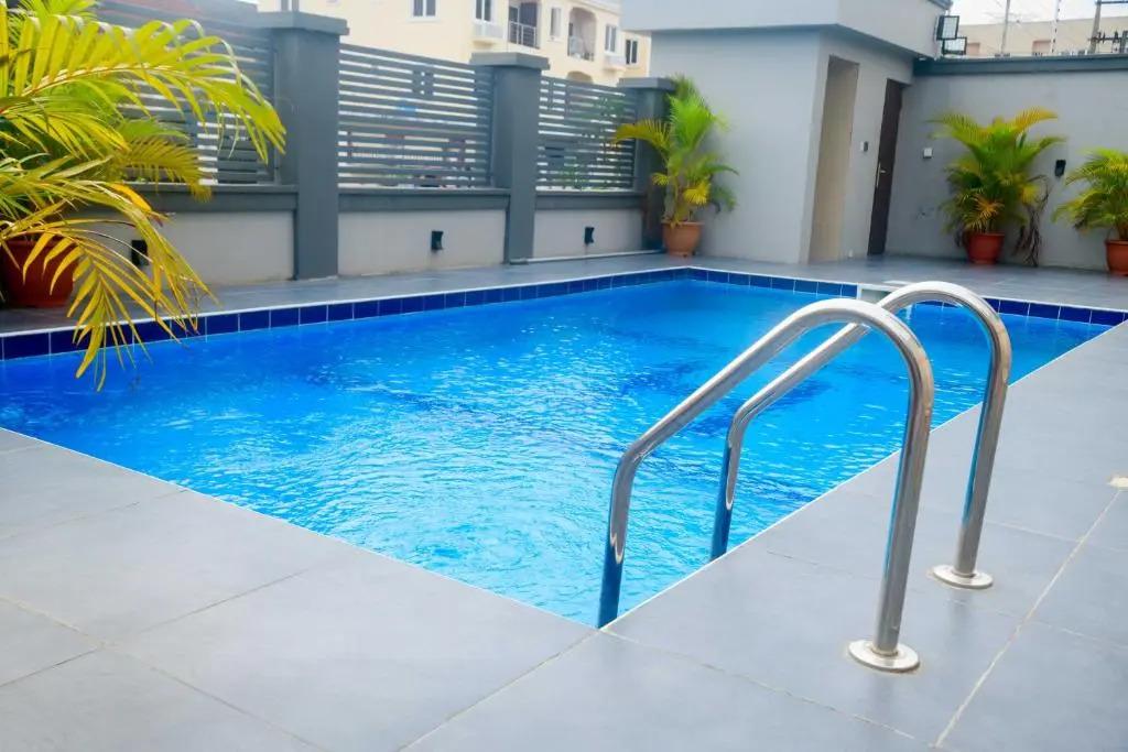 Historia Mews, 4 Bedroom Town House with Pool