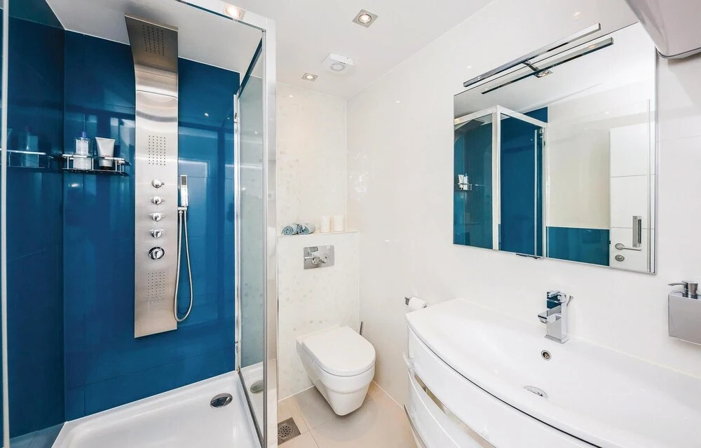 Amazing Home in Kastel Novi With Sauna, Wifi and 9 Bedrooms