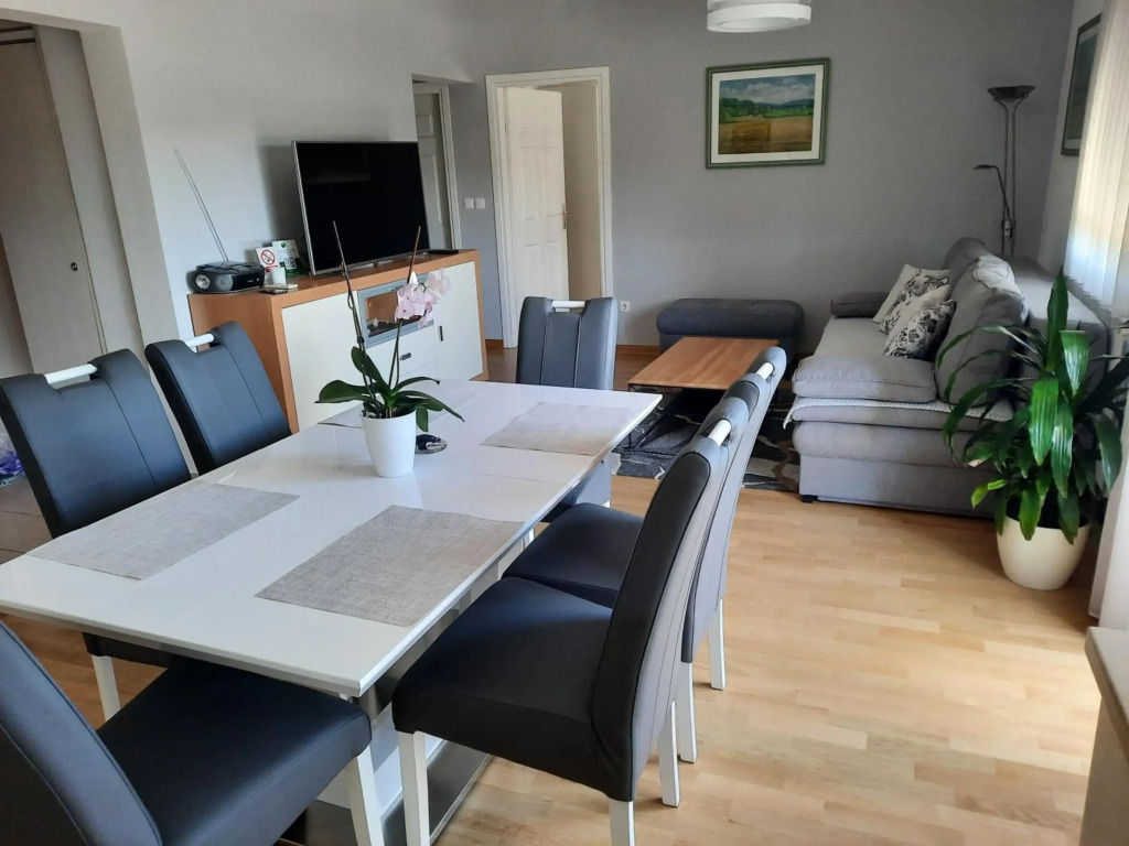 Apartman Dada