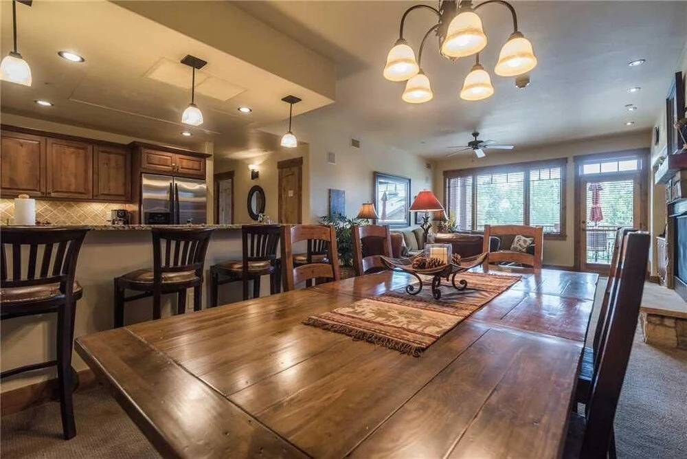 5203 Emerald Lodge, Trappeur's Crossing Apartment 4