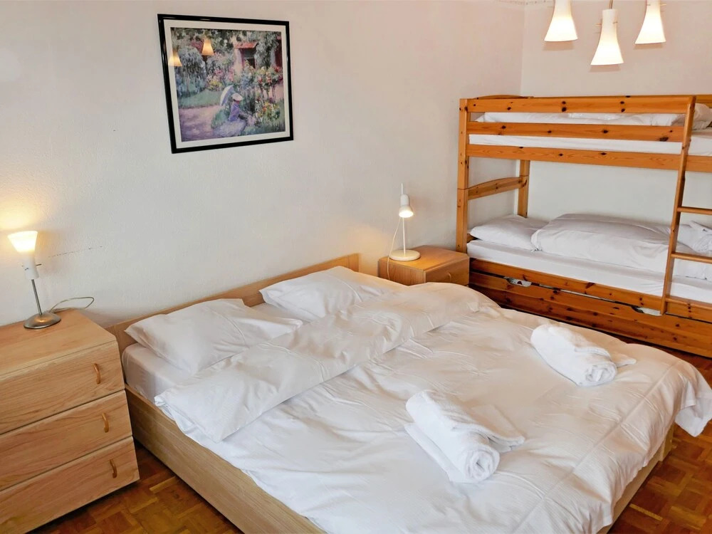 Apartment Valaisia 44b by Interhome