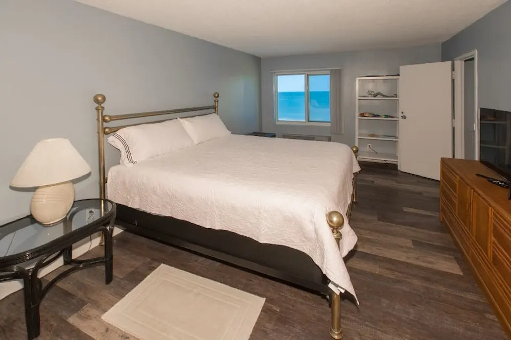 Feeling Tip-sea 2 Bedrooms 2 Bathrooms Condo