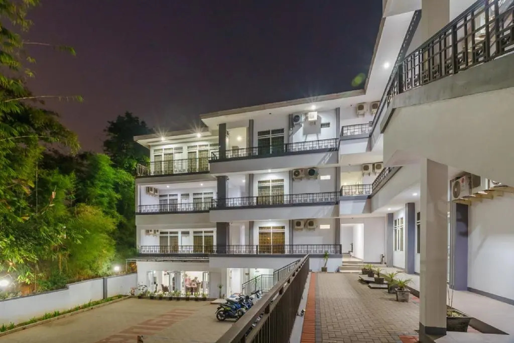 RedDoorz Plus near Sukajadi 2