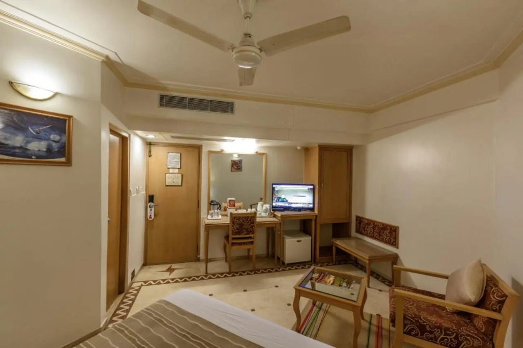 Comfort Inn President Near Ahmedabad Junction Station