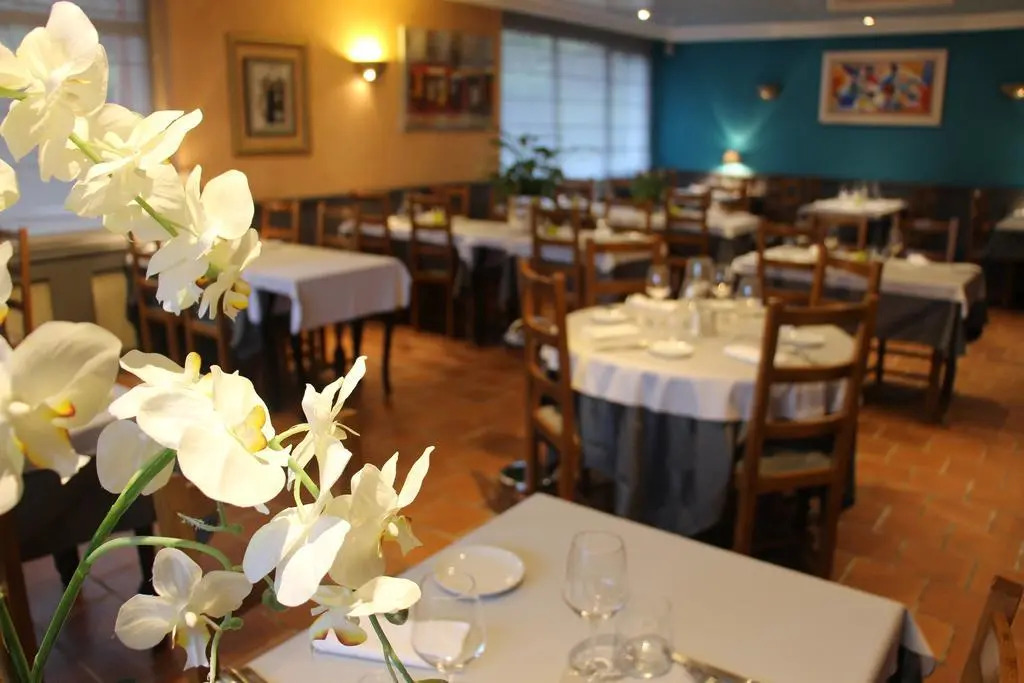 Hôtel Spa & Restaurant Ô Pervenches