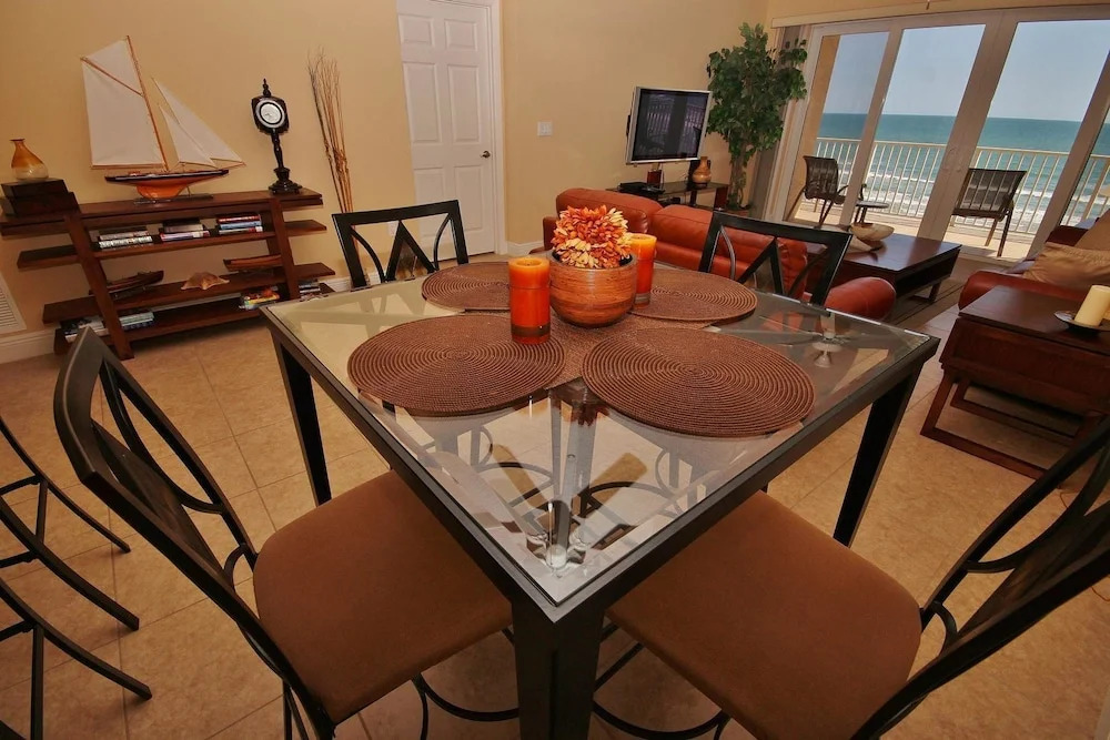 Daytona Sanibel 504 Apartment 3