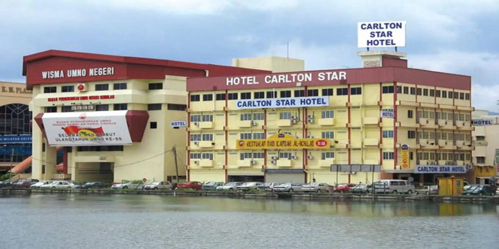 Carlton Star Hotel