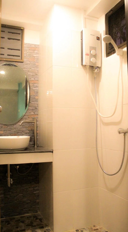 U-Night Hostel