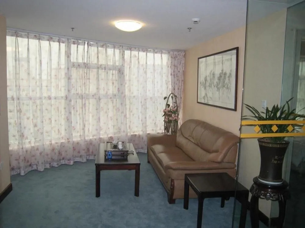 Nanjing Renyun Hotel